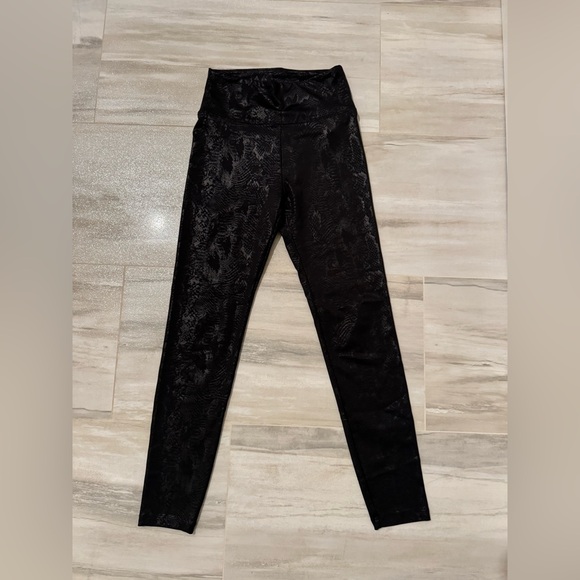 American Eagle Black Leggings Size Small - Picture 1 of 4